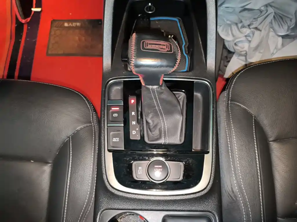 Qoros 5 2016 2016 1.6T Auto Luxury