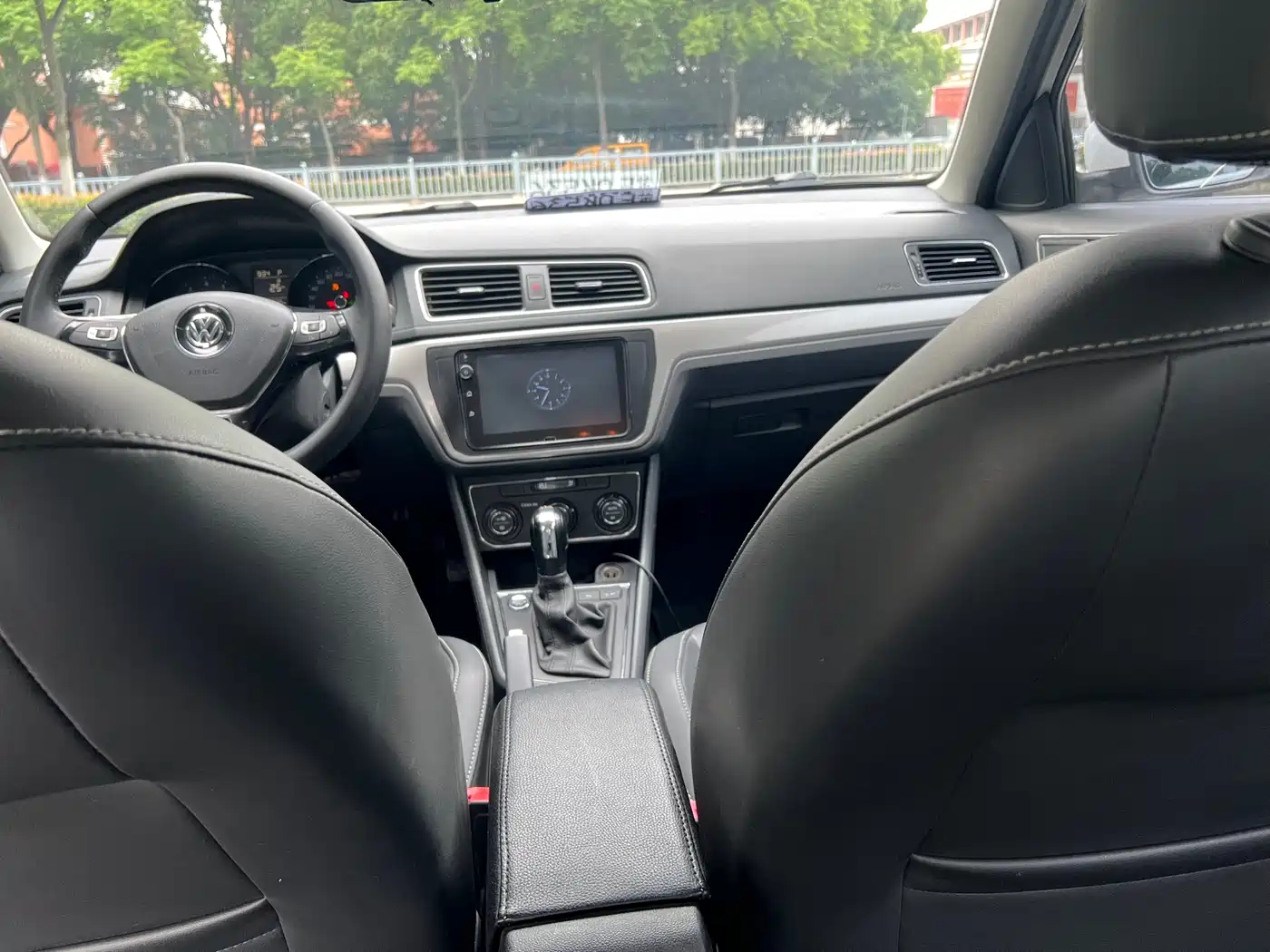 Volkswagen Lavida 2017 230TSI DSG Comfort Edition фото 13