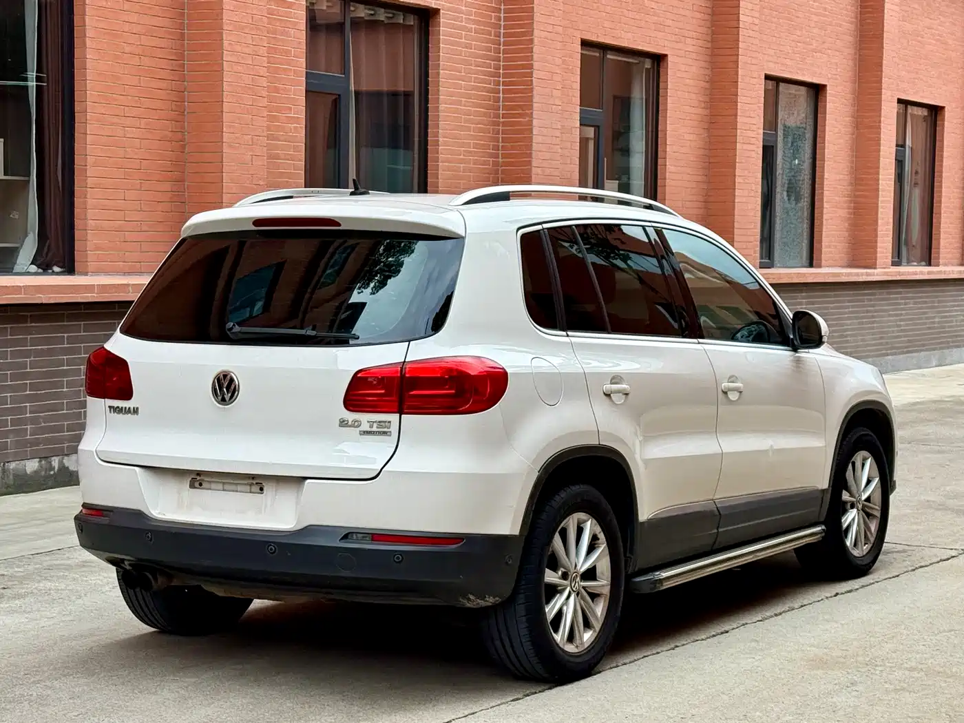 Volkswagen Tiguan 2012 2012 2.0TSI Comfort