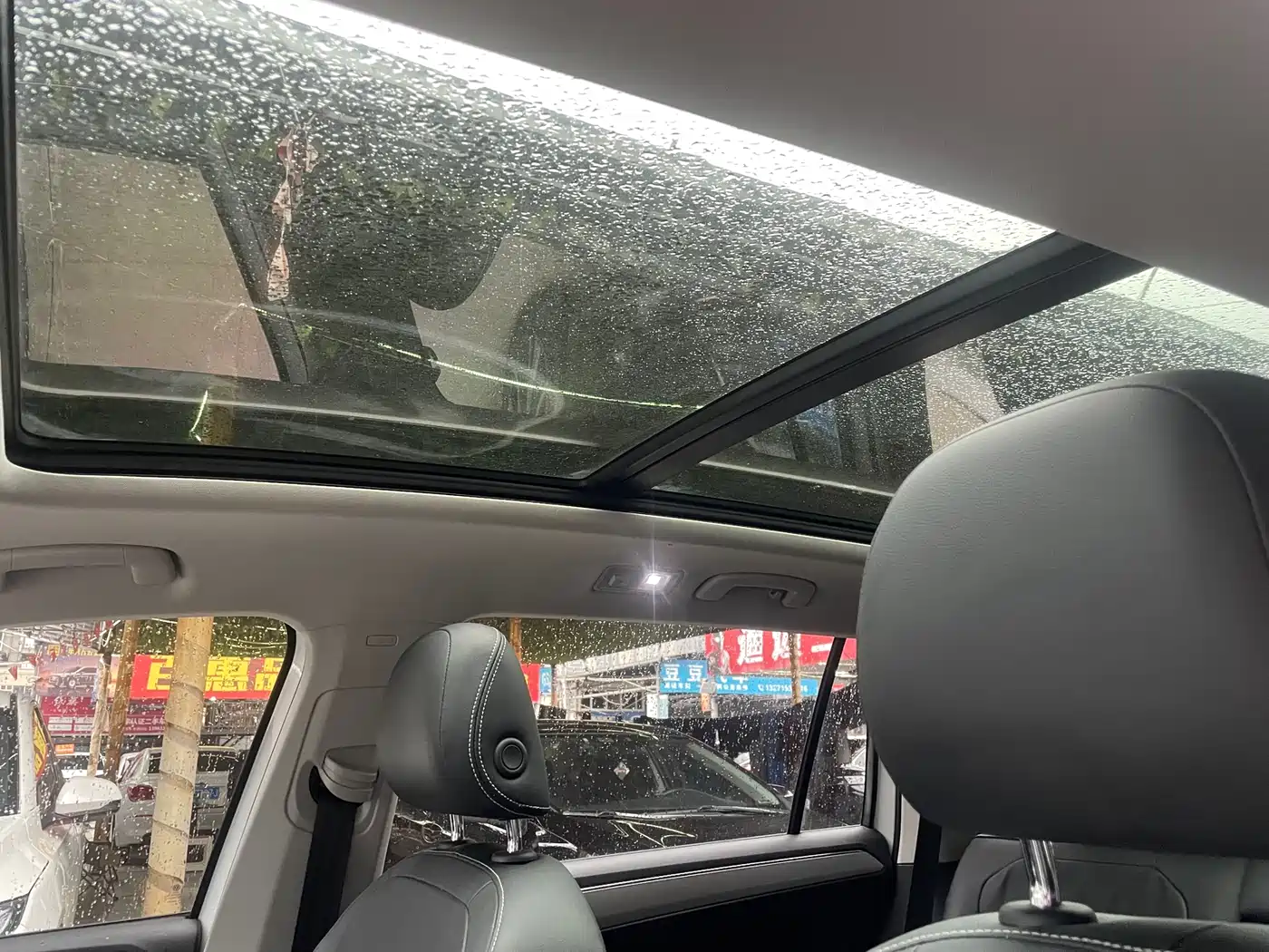 Volkswagen Tiguan L 2019 330TSI Automatic 2WD Panorama Comfort Edition China VI фото 9