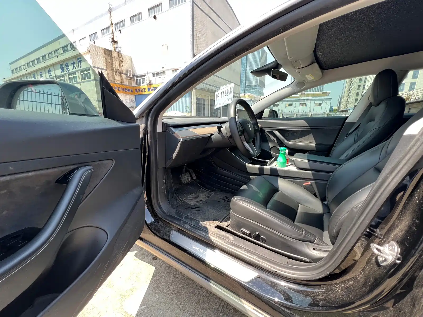 Фото 5 - Tesla Model 3