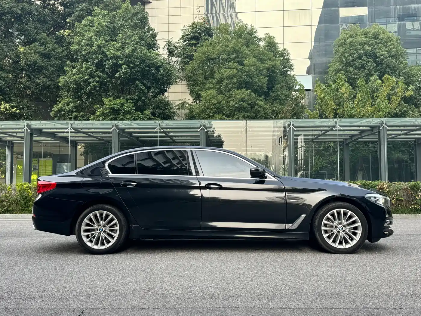 BMW 5 Series 2018 Facelift 530Li Leading Luxury Package фото 7