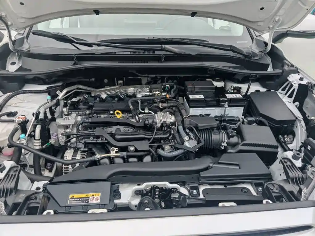 Toyota Frontlander 2025 2024 2.0L CVT Elite Plus Edition