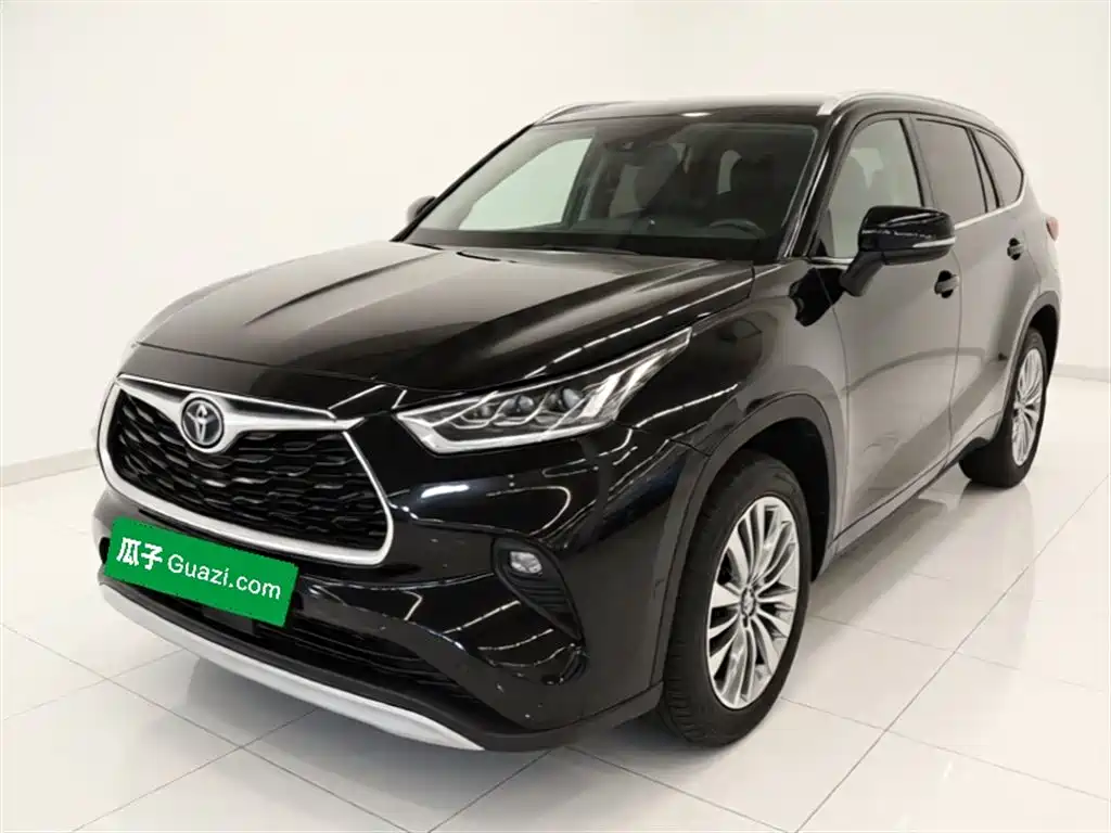 Toyota Highlander 2023 2.5L Smart Hybrid Dual Engine FWD Premium 7-Seater фото 2