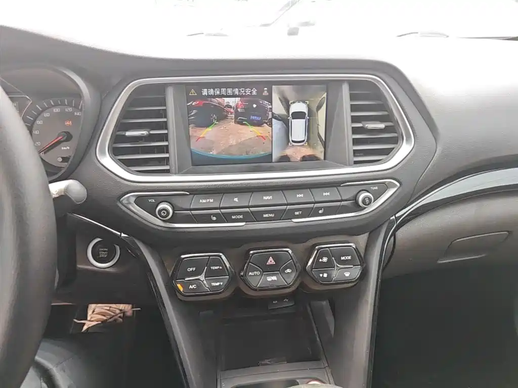 GAC Trumpchi Trumpchi GS4 2017 235T Automatic 2WD Luxury Smart Connected Edition фото 13
