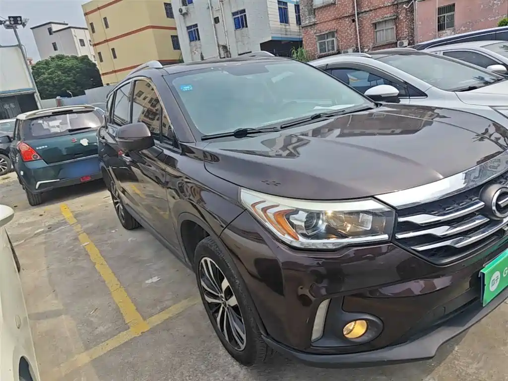GAC Trumpchi Trumpchi GS4 2017 235T Automatic 2WD Luxury Smart Connected Edition фото 4