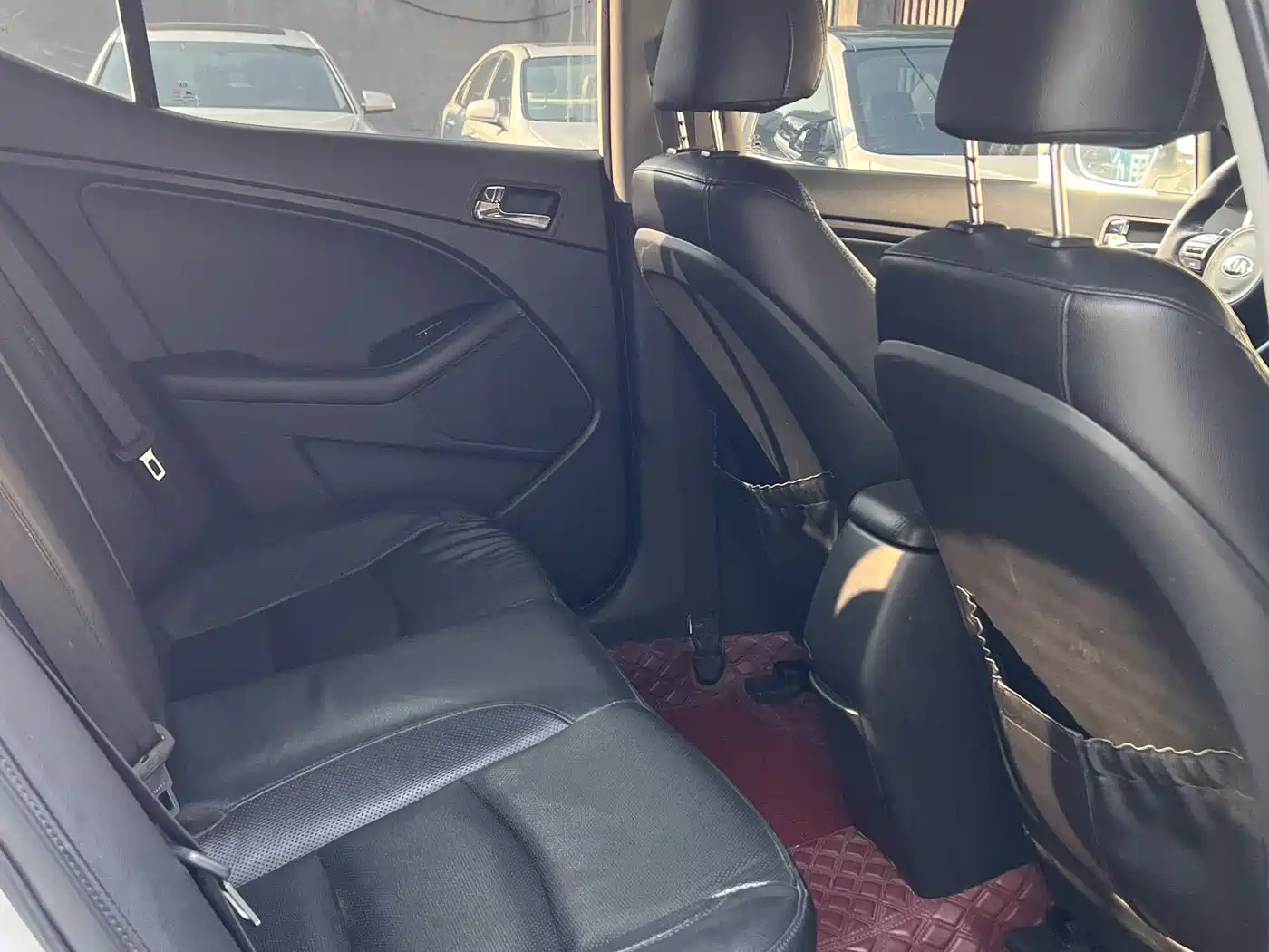 Kia K5 2014 2.0L Automatic LUXURY фото 18