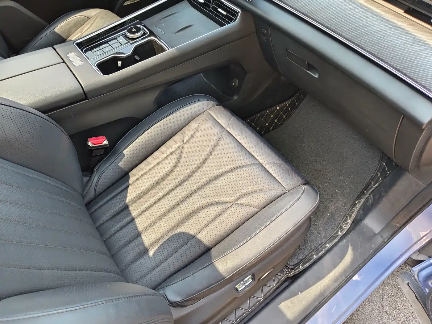 Chery Fengyun Fengyun T9 2024 2024 Model 120 Long Range Flagship 7-seater (NMC)