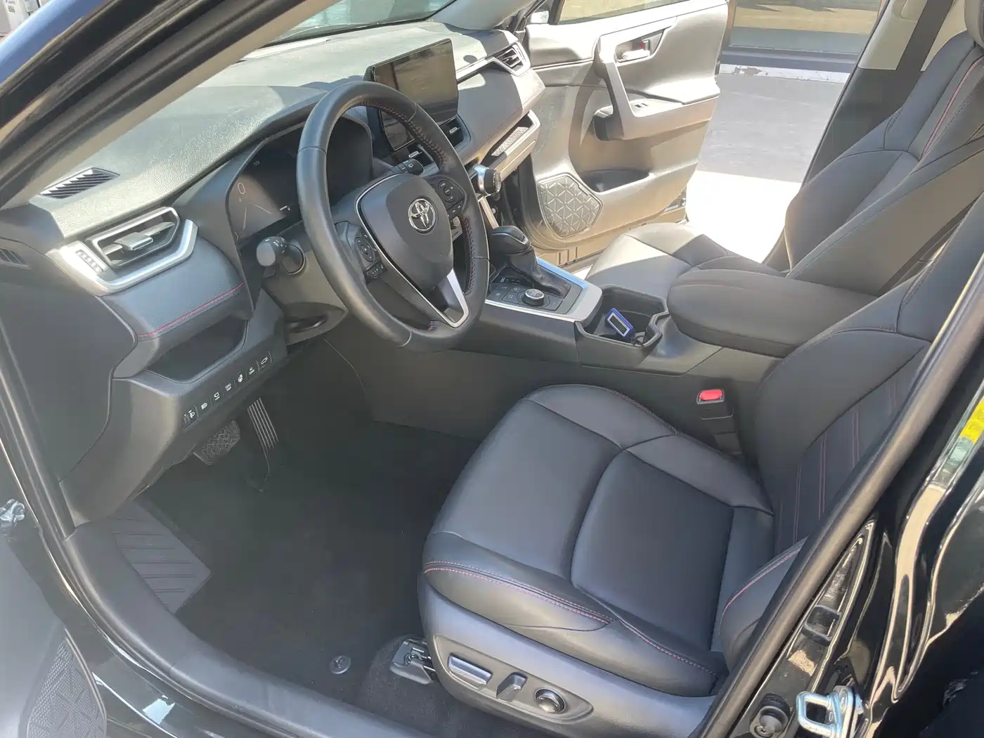 Toyota Wildlander New Energy 2023 High Performance 2.5L AWD Turbo Edition фото 11