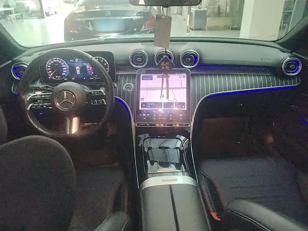 Mercedes-Benz C-Class 2023 C 260 L Sport фото 6