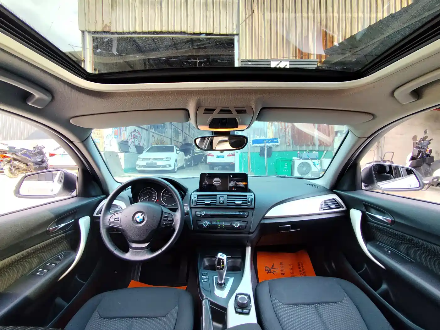 BMW 1 Series (Import) 2013 Facelift 116i Leading Model фото 4