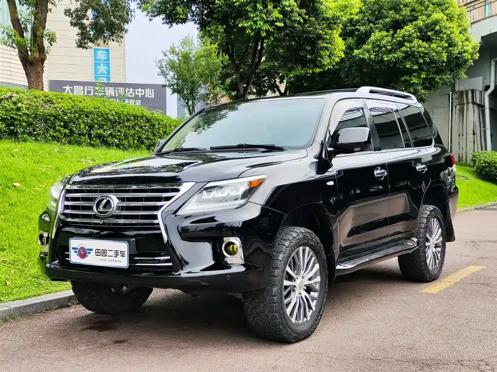 Lexus LX 2009 570