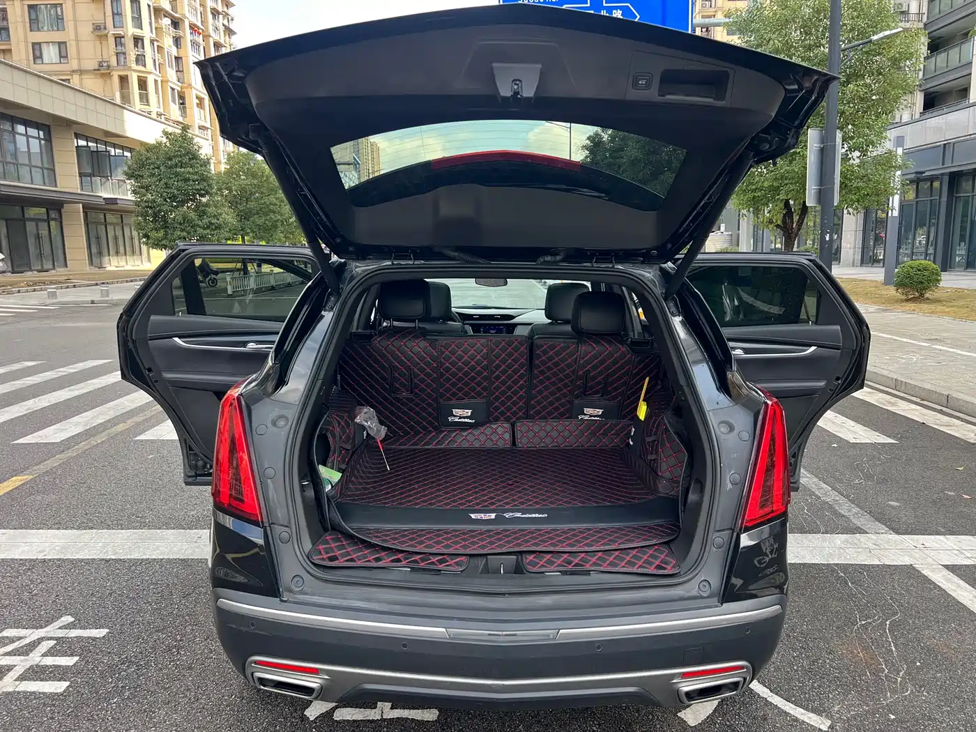CADILLAC XT5