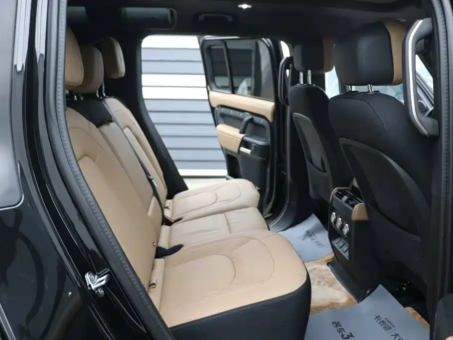 Land Rover Defender 2025 2025 110 3.0T P400 -Dynamic HSE