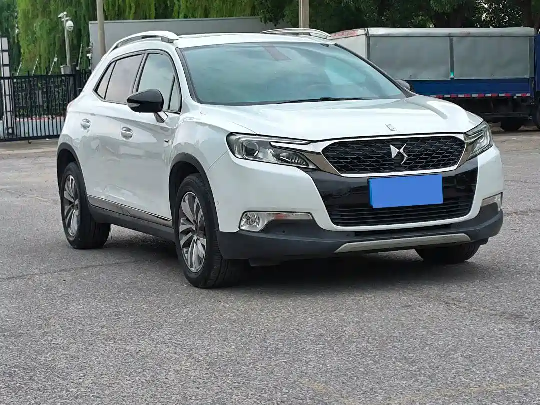DS 6 2015 2014 1.6T Exclusive Edition THP160