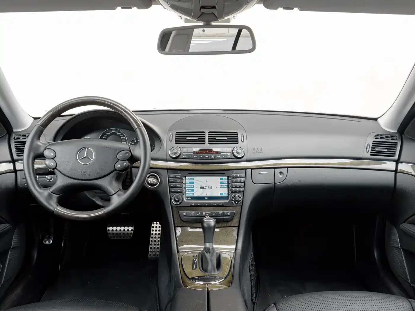 Mercedes-Benz E-Class AMG 2007 Model AMG E 63 фото 4