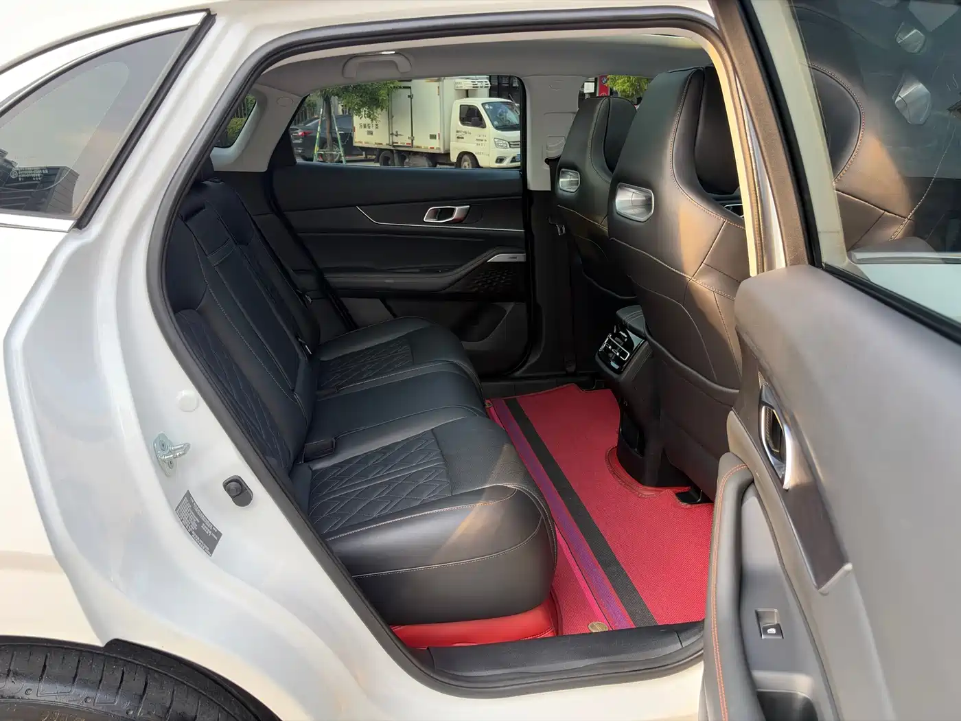 Changan UNI-K iDD 2022 2022 Blue Whale iDD 130km 1.5T Excellence