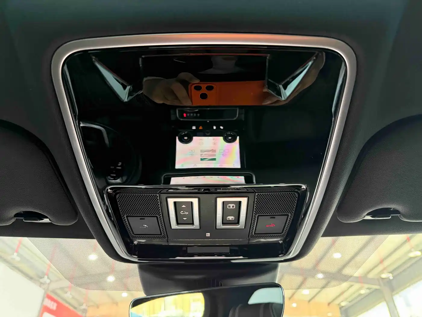 Land Rover Range Rover Velar 2020 P250 R-DYNAMIC S фото 12