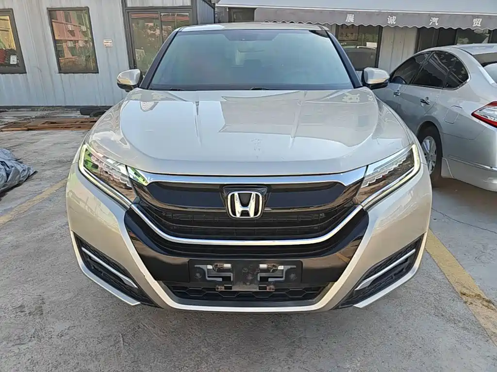 Honda UR-V 2017 2017 240TURBO 2WD Luxury Edition China V