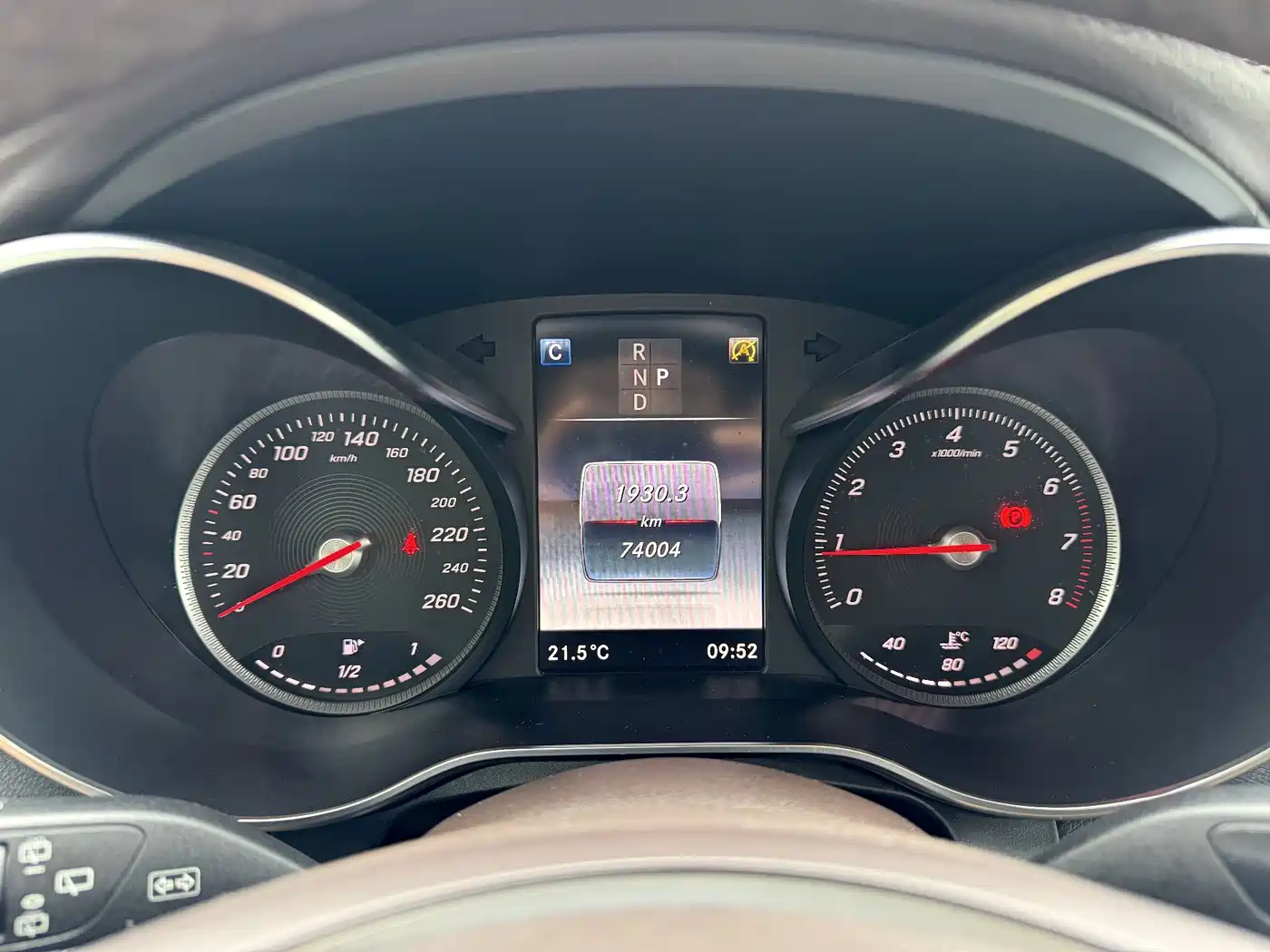 Mercedes-Benz GLC 2019 Facelift GLC 260 L 4MATIC Luxury фото 10