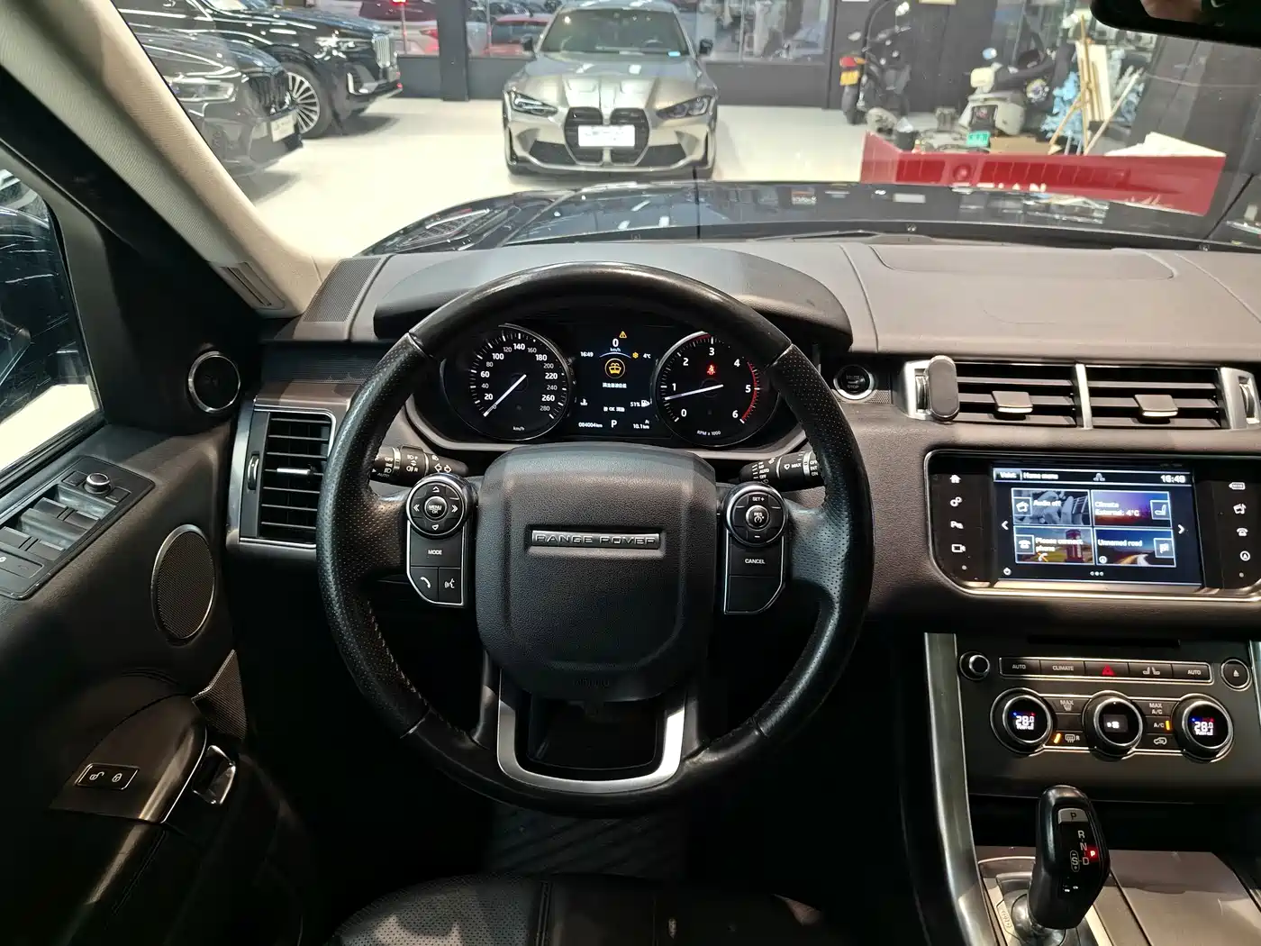 Land Rover Range Rover Sport 2016 3.0 SDV6 HSE фото 16