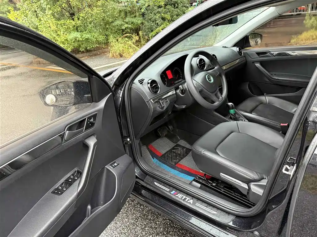 Volkswagen Jetta 2019 2019 Dream Edition 1.5L Auto Fashion