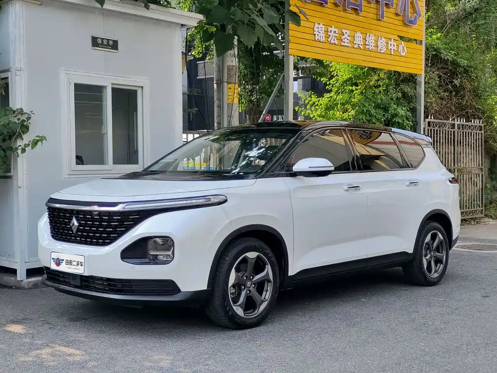 Baojun RM-5 2021 2019 1.5T CVT 24-hour Online Premium 6-seater
