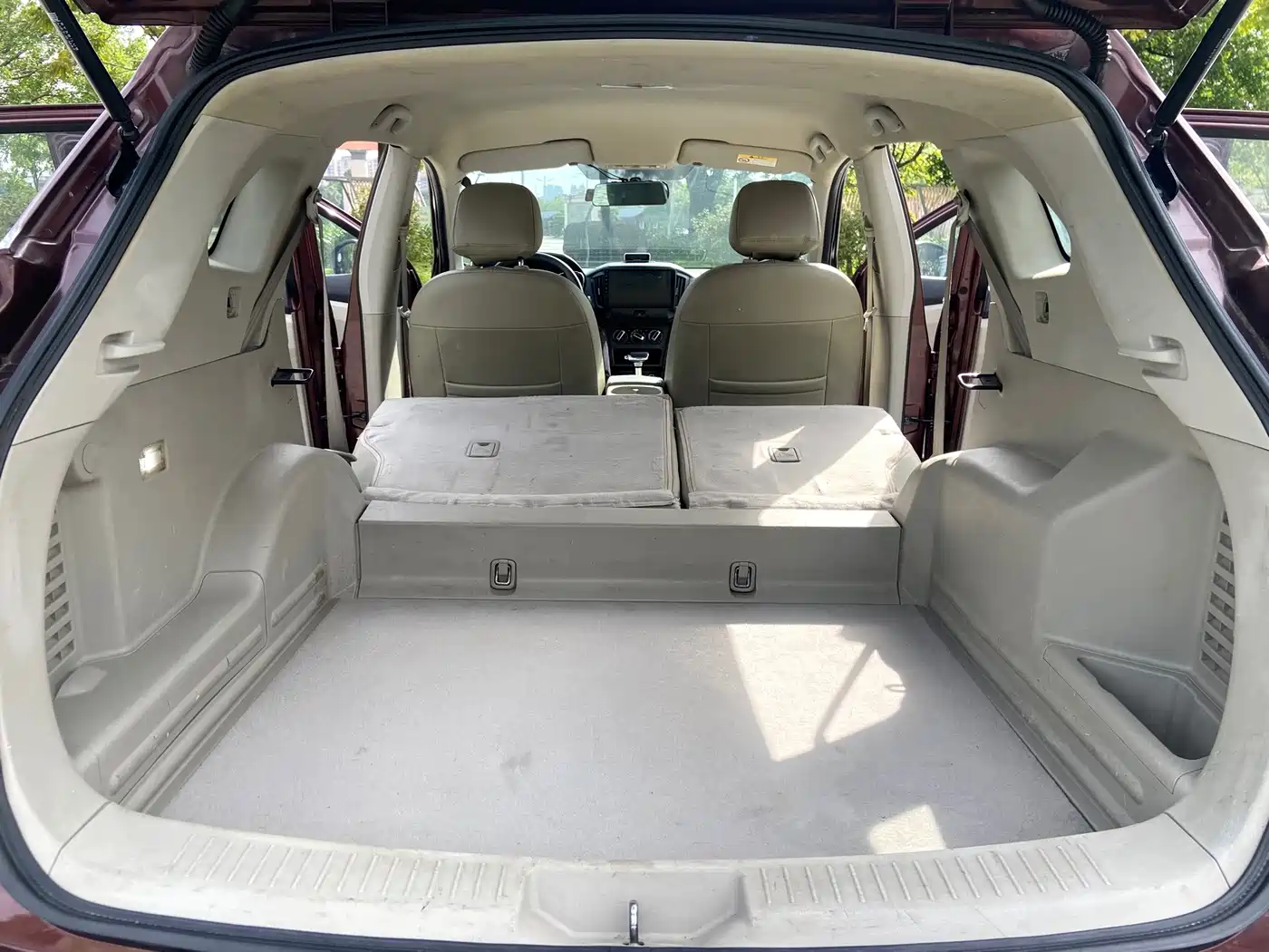 Venucia T70 2015 2015 2.0L CVT Ruixing Edition