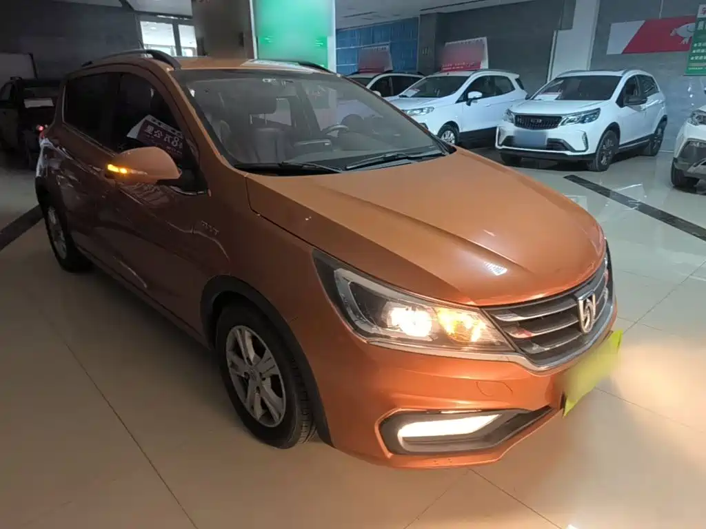 Baojun 310 2017 2017 1.5L Manual Luxury