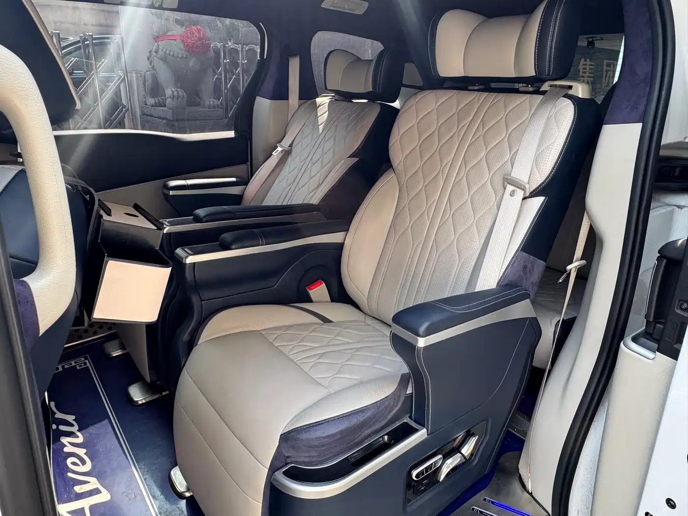 Buick GL8 2021 Land Business Class 652T Comfort фото 12