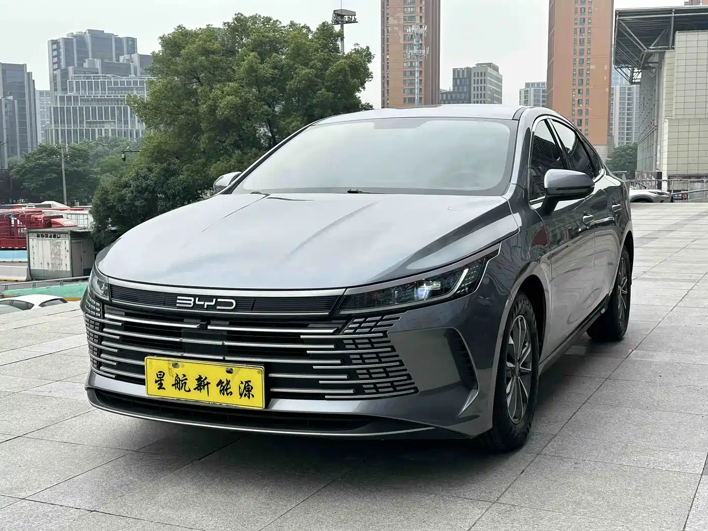 BYD Destroyer 05 2024 Glory Edition DM-i 55KM Luxury