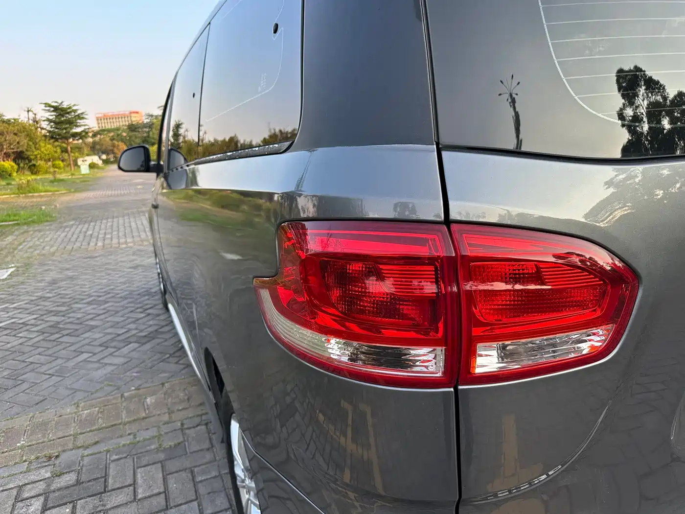 SAIC Maxus Maxus G10 2019 PLUS 2.0T Auto Elite China VI фото 9