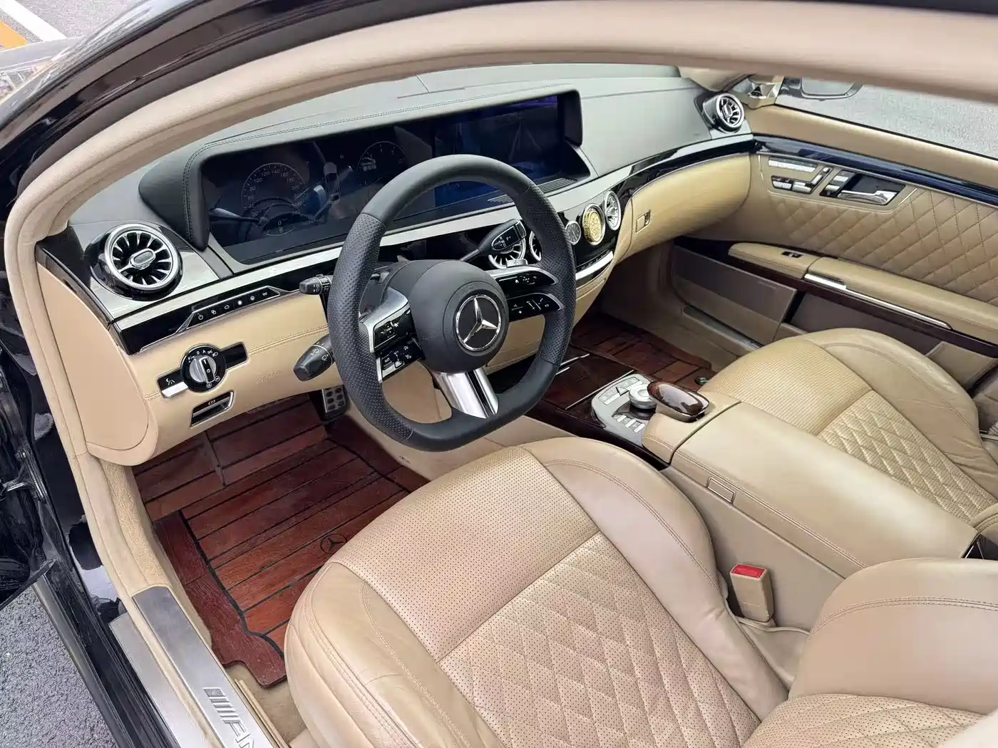 Mercedes-Benz S-Class AMG 2010 AMG S 65 фото 12