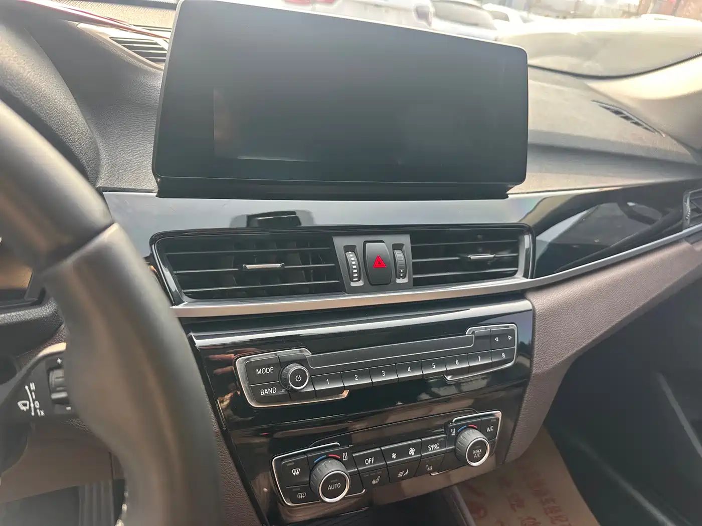 BMW X1 2021 sDrive25Li Leading фото 8