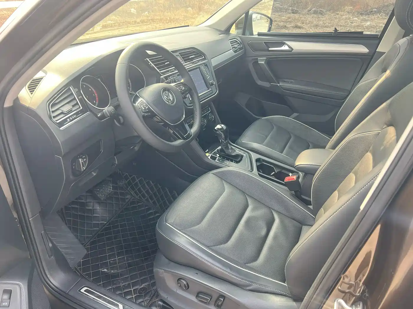 Volkswagen Tiguan L 2018 330TSI Automatic 2WD Flagship Edition фото 3