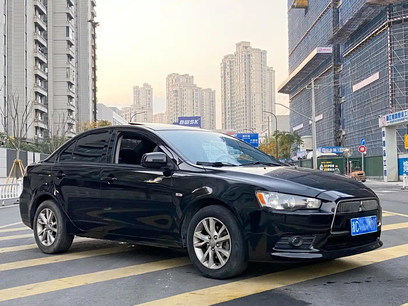 Mitsubishi Lancer EX 2013 ZhiShang Edition 1.8L CVT Luxury фото 3