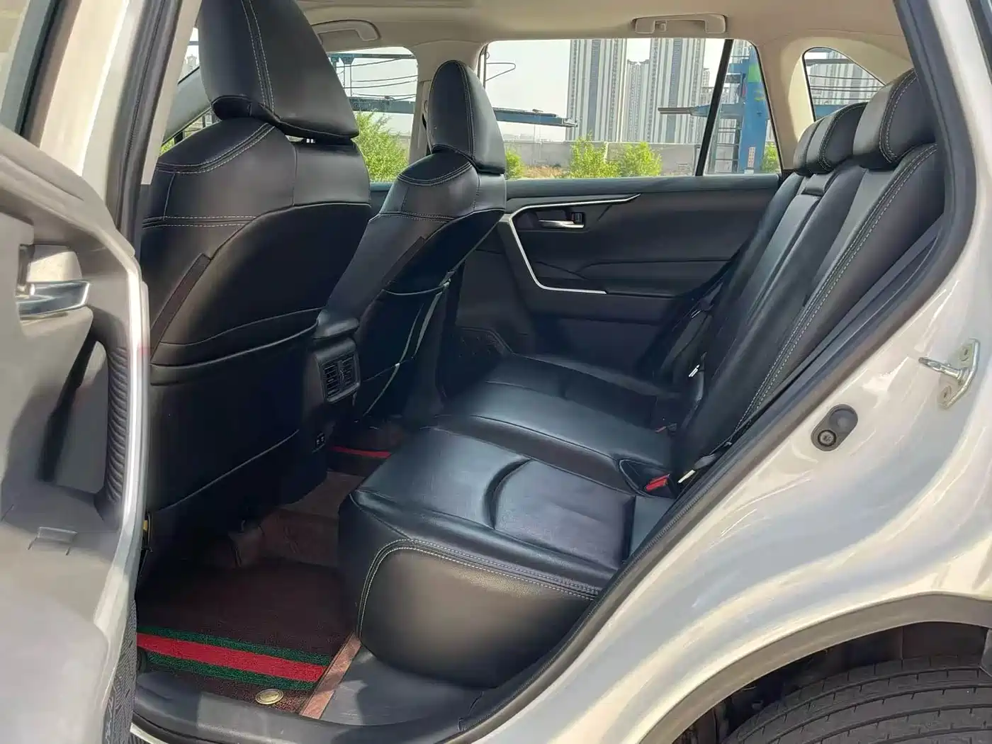 Toyota RAV4 Rongfang 2021 2.0L CVT 2WD Trend фото 6