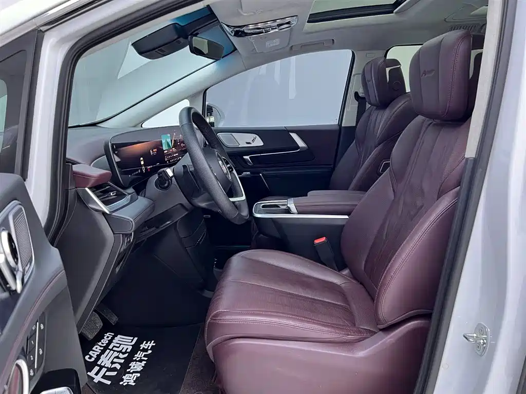 Buick Century 2023 2.0T 6-Seat World Edition фото 16