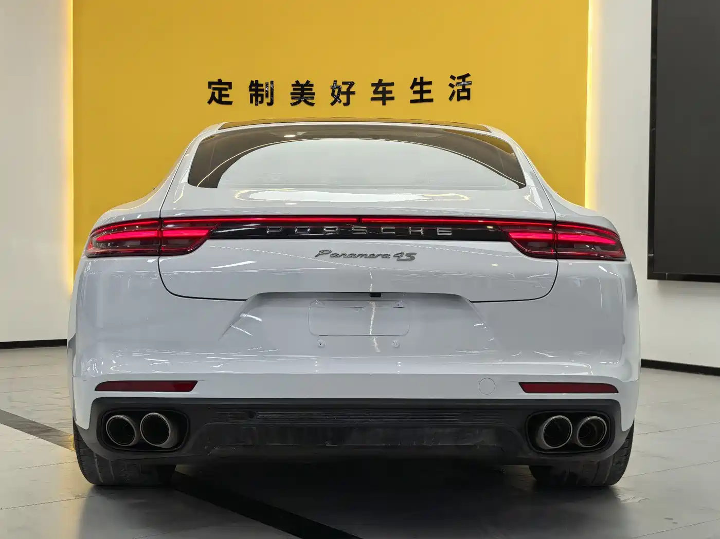 Porsche Panamera 2019 Panamera 4 Executive Long Wheelbase 2.9T фото 6