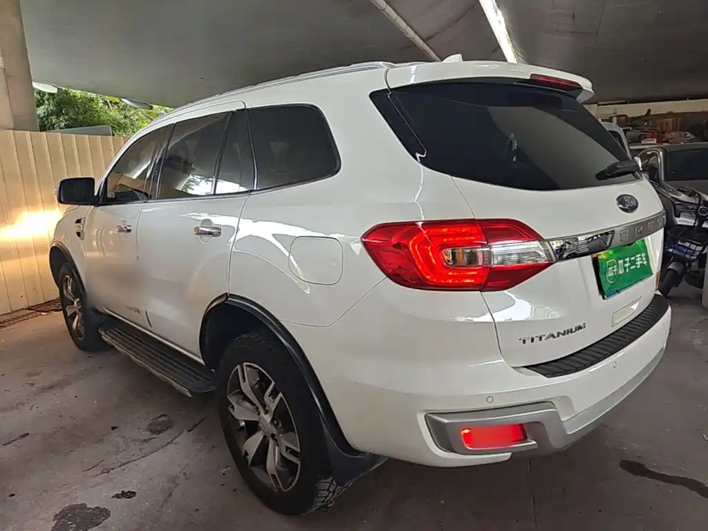 Ford Everest 2016 2016 2.0T Gasoline Automatic 4WD Flagship Edition