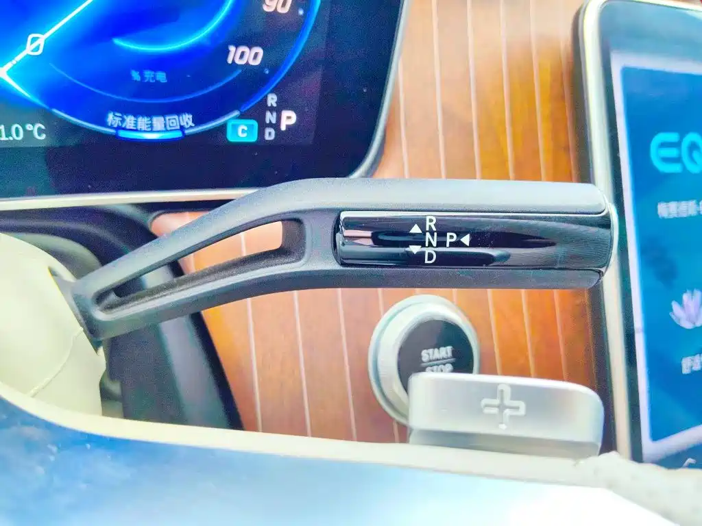 Mercedes-Benz EQE SUV 2025 2023 350 4MATIC Pioneer Edition