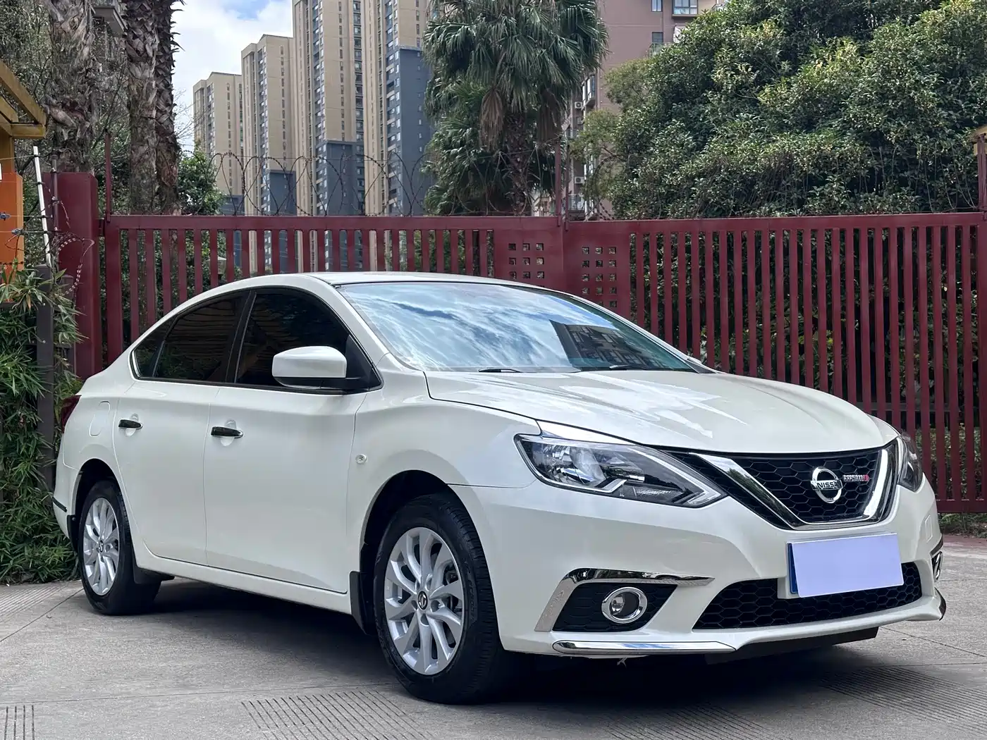 Nissan SYLPHY, миниатюра 3