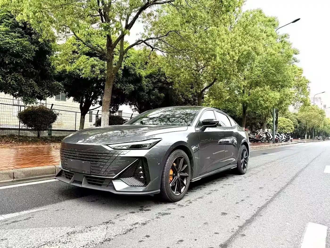 CHANGAN UNI-V