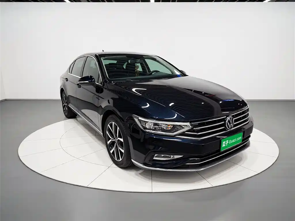 Volkswagen Magotan 2020 330TSI DSG Leading фото 4
