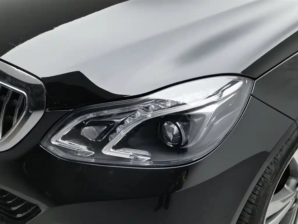 Mercedes-Benz E-Class 2015 E 260 L Sport Fashion фото 7