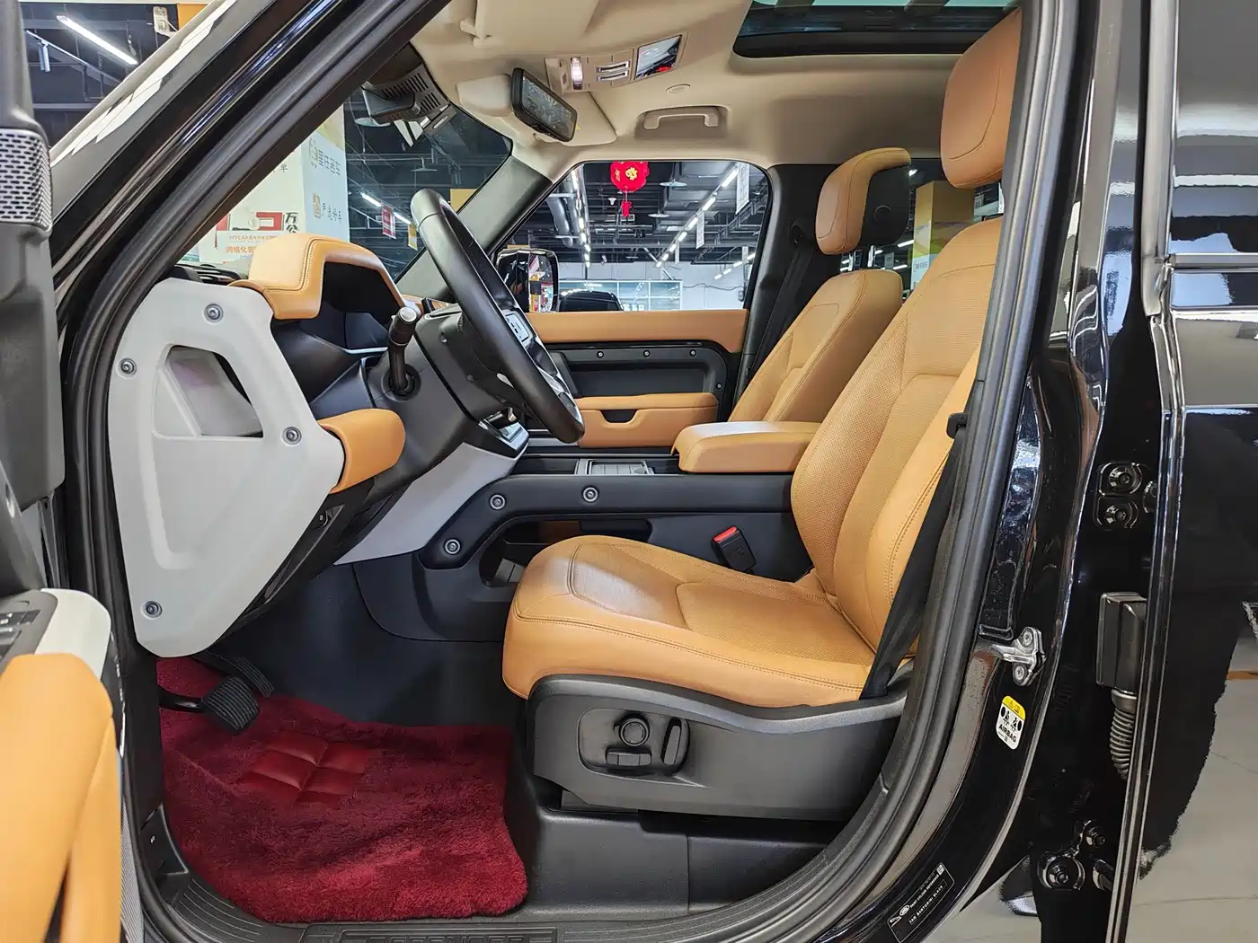 Фото 9 - Land Rover Defender