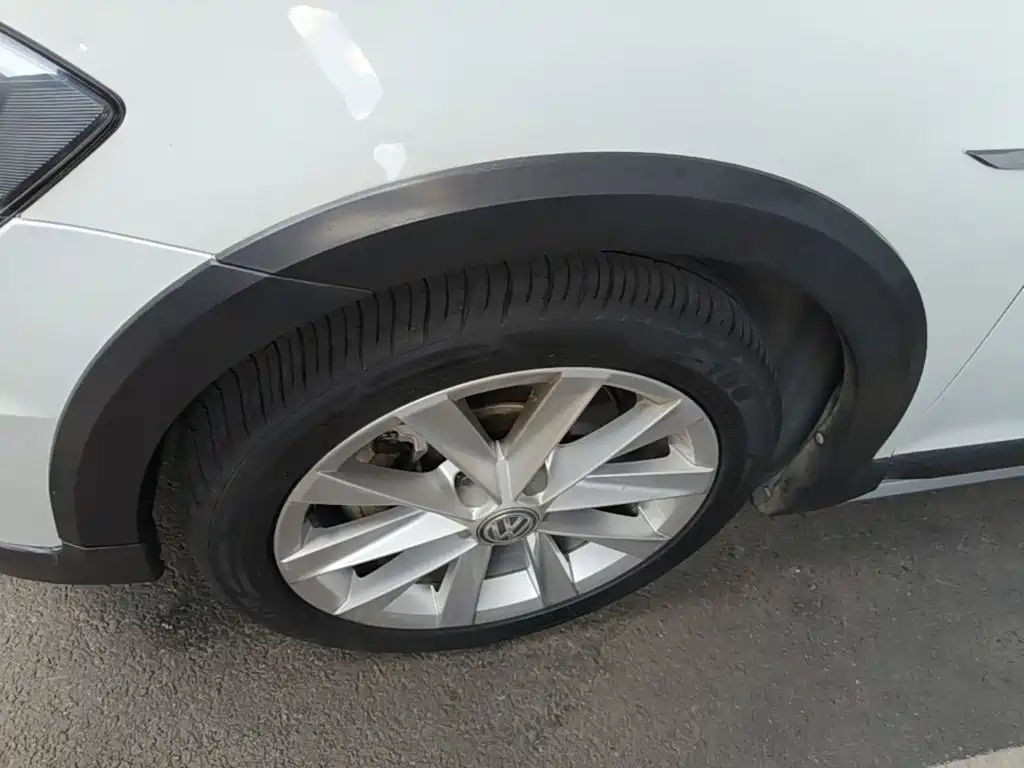 Volkswagen Golf (Import) 2020 2019 1.8TSI Wagon