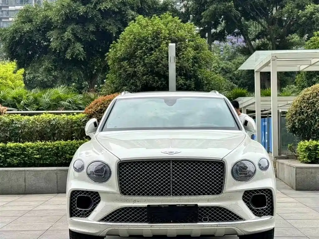 Bentley Bentayga Hybrid 2022 2021 3.0T PHEV