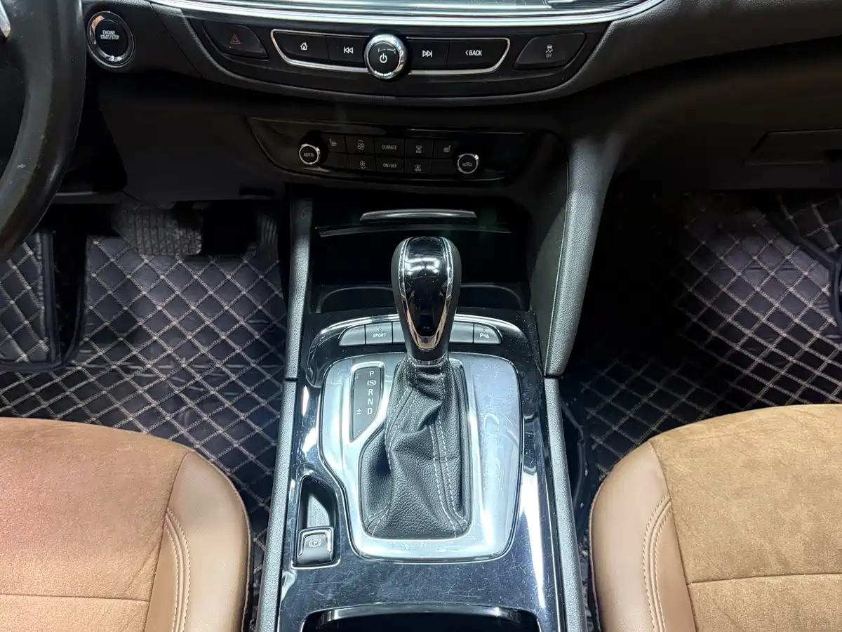 Buick Regal 2019 Model 20T Elite Type China V фото 12