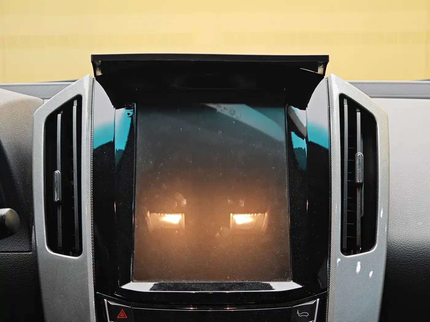 LUXGEN EXCELLENT 6 SUV